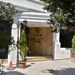 Hotel Ada Life 3*