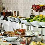 Hotell Ada Life 3*