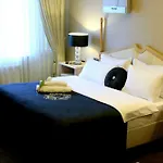 Ada Life Hotell