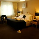 Hotell Ada Life