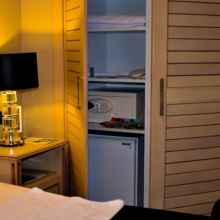 Ada Life Hotel 3*