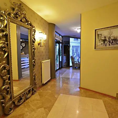 Hotel Ada Life