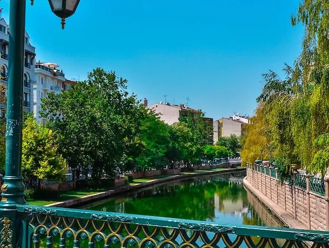 أدا لايف فندق