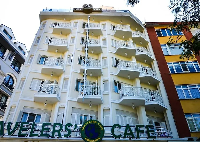 أدا لايف فندق إسكيشير